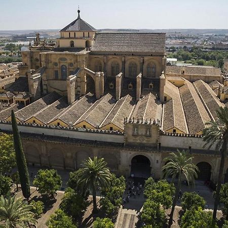 Casa En Plaza De La Corredera Con Balcon Cordoba Exterior photo