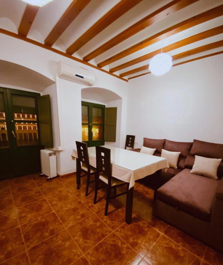 Casa En Plaza De La Corredera Con Balcon Cordoba Exterior photo